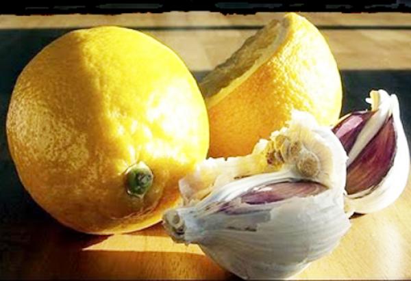 الثوم والليمون أطعمة بديلة عن الأدوية