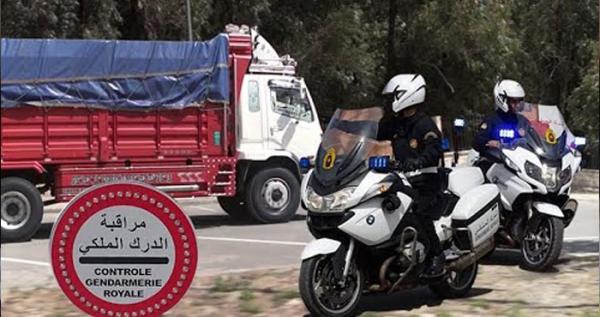 ضبط كمية كبيرة من زيت الزيتون المغشوشة.. والموقوفون يحاولون إرشاء الدركيين (صور)