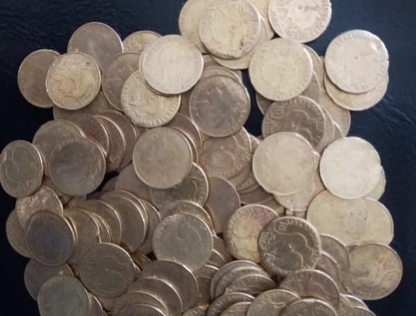 ردو بالكم... الدرك الملكي يعتقل نصابين يحتالان على ضحاياهما ببيع قطع ذهبية بطريقة لا تخطر على بال!