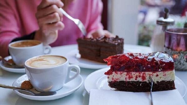 أطعمة "تسد" الأوعية الدموية..ابتعد عنها