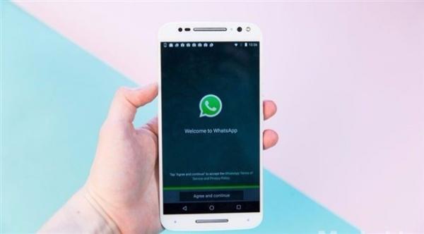 نصف مليون دولار لمن يعثر على ثغرات تطبيقات التراسل