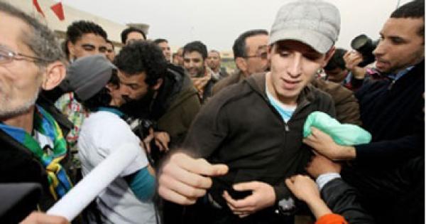 مغني الراب المغربى معاد "الحاقد" يغادر السجن بعد سنة وراء القضبان 