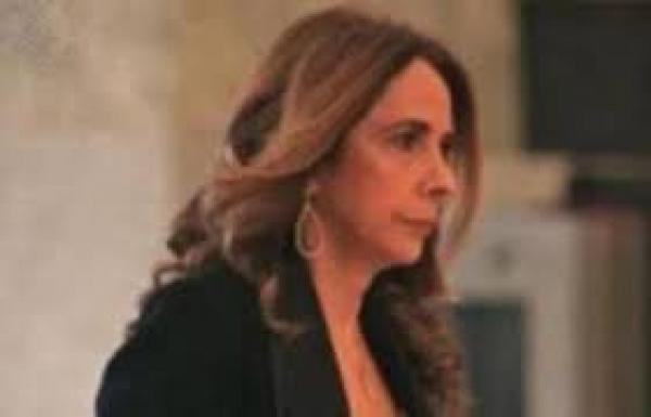 أكبر عملية نصب في تاريخ الجزائر...قصة "مدام مايا" التي ادعت أنها ابنة "بوتفليقة" السرية وحصلت على ثروة بملايين الدولارات