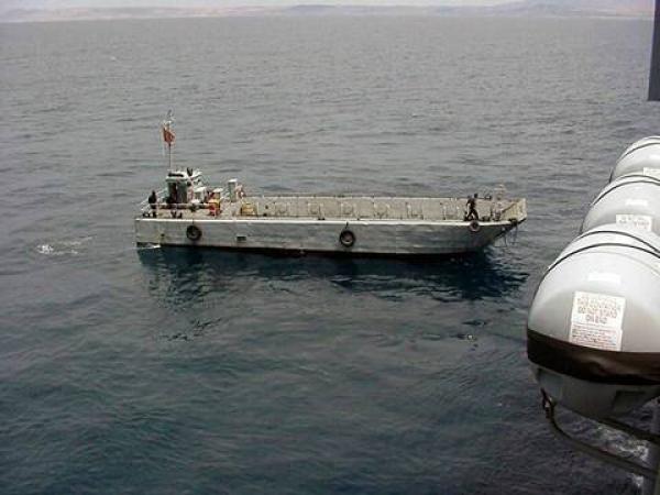 البحرية الملكية تقدم المساعدة لعشرات المرشحين للهجرة غير الشرعية