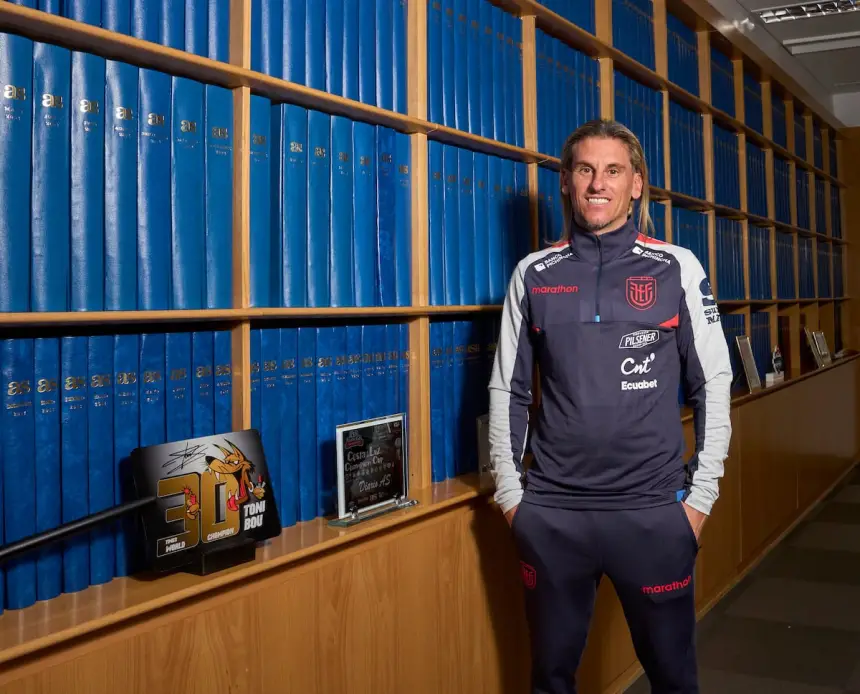 مدرب الإكوادور: "تغيير مدرب المغرب لغز يذكرنا بسيناريو الركراكي.. ومواجهتهم بروفة مثالية لساحل العاج"