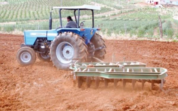 وزارة الفلاحة تراهن على التساقطات القادمة لتحقيق موسم فلاحي جيد 