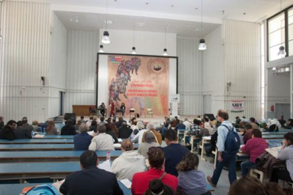 المغرب يطلب فتح تحقيق في مهاجمة صحافي مغربي في تونس 