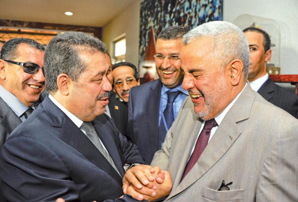 بعد العداوة التاريخية ...شباط وبنكيران يضعان اليد في اليد لمواجه "التحكم" في الانتخابات القادمة