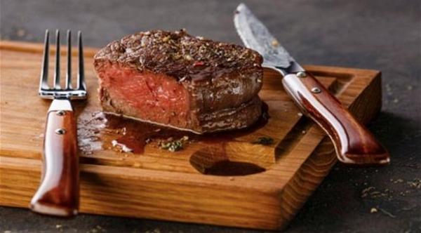 اللحوم الحمراء تزيد من خطر الإصابة بسرطان الثدي