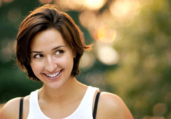 دراسة حديثة تجيب على سؤال قديم: لماذا نبتسم؟