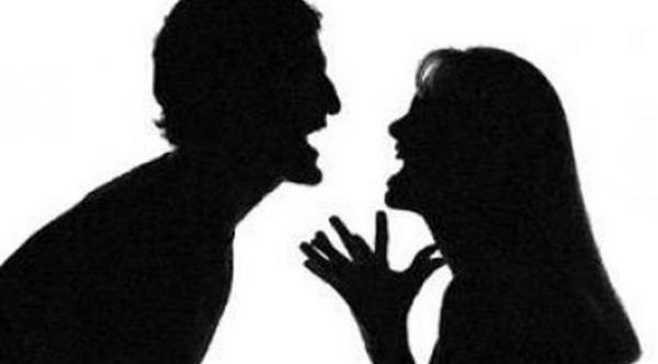 مصري حاول الانتحار مرتين ليرتاح من "لسان" زوجته