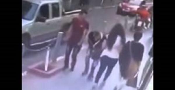 بالفيديو.. شاهد ماذا فعلت فتاة فلسطينية مع شاب تحرش بها