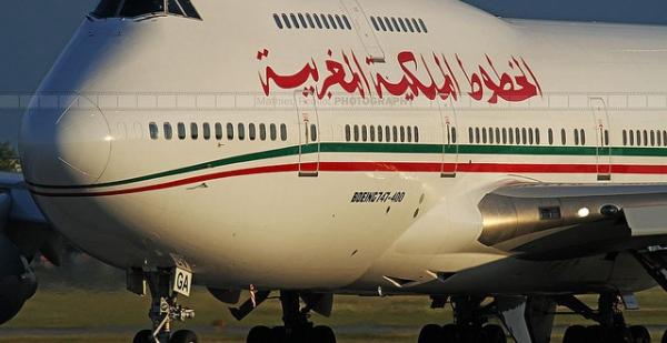 مسافر أفريقي يجبر طائرة "لارام" على الهبوط بمطار أكادير !