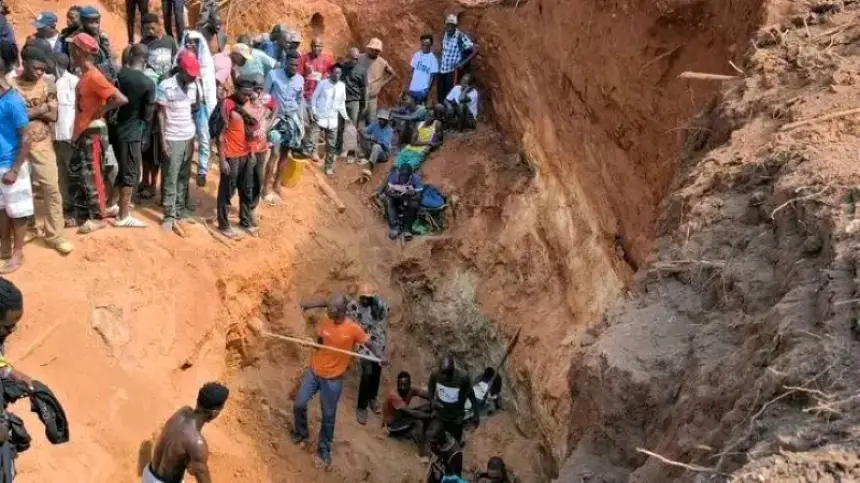 28 قتيلا في انهيار منجم ذهب غير قانوني بأنغولا