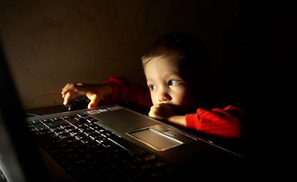 الحجـر الصحـي .. أطفـال رهن الاعتقـال إلى "أجل غير مسمـى"