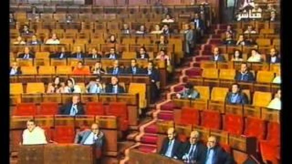 بوانو يرد على المعارضة