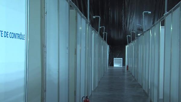 عملية إنشاء المستشفى الميداني المؤقت بالدار البيضاء في مراحلها الأخيرة