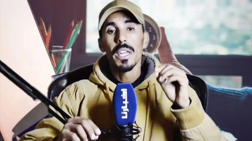 مواطن ينفجر غضبا: الساعة الإضافية تنهك صحة المغاربة وتفجر موجة ضغط نفسي ومعيشي