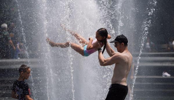 موجة حر غير مسبوقة تضرب الولايات المتحدة.. والملايين في خطر