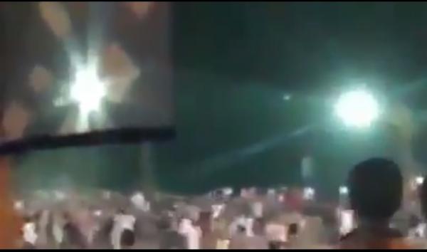 المضيق : هلع و تدافع في سهرة أسماء المنور بسبب مفرقعات أشعلها مراهقون