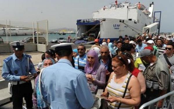 بتعليمات ملكية ، السلطات المغربية تصدر قرارا هاما يخص مغاربة المهجر