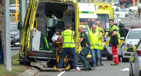 نيوزيلندا تتجه إلى حظر بيع بعض الأسلحة بعد مجزرة المسجدين