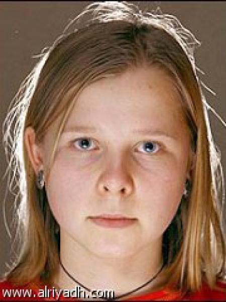 فتاة روسية ترى الأعضاء الباطنية للإنسان بالعين المجردة