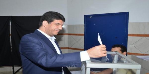 حزب "الأصالة و المعاصرة" يطالب بفتح تحقيق قضائي في "الخروقات الانتخابية"