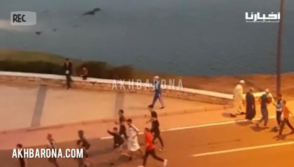 مؤلم..أم مكلومة تبحث عن ابنها المختفي في غمرة الهجرة الجماعية إلى سبتة