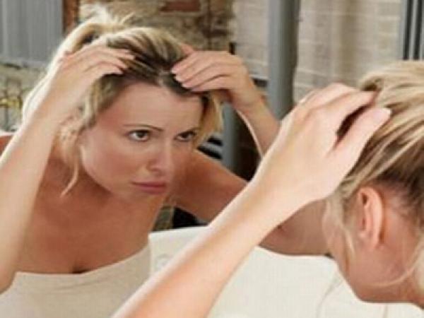 أطعمة طبيعية تحميك من الشعر الأبيض