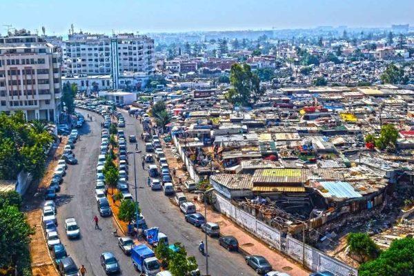 التحقيقات مع تجار "درب غلف" تكشف عن معطيات مثيرة حول تهريب الأجهزة الالكترونية