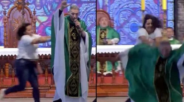 امرأة تدفع قسا وتسقطه من فوق مسرح أثناء قداس في البرازيل