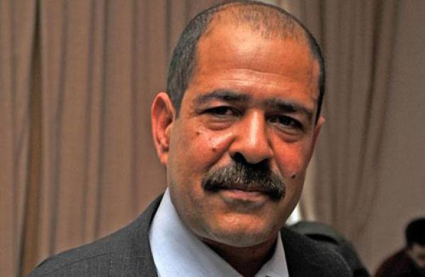 الجزائر توقف قاتل شكري بلعيد وتسلمه لتونس