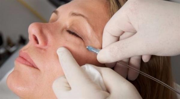 تعرف على أغرب وسائل التجميل عبر التاريخ