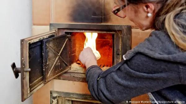 بسبب هواء التدفئة.. تجنب جفاف العينين بهذه الحيل البسيطة!