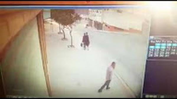 تطوان حي طبولة: لصوص بسيارة يسرقون فتاة بعد صلاة الفجر