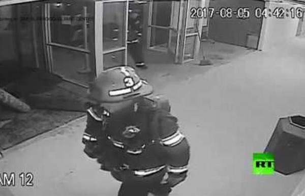 بالفيديو: كاميرات مراقبة تلتقط لحظة وقوع تفجير في مسجد أمريكي