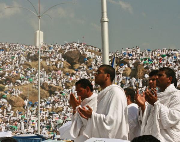 وزارة الأوقاف تضيق مدة دفع المستحقات لحجاج بيت الله لموسم 2012