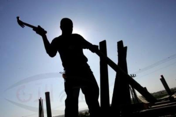 تقرير يبرز تفشي الأمية في 33 في المئة من اليد العاملة بالمغرب