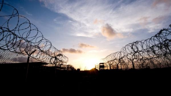 أوباما وعد ببذل "ما بوسعه" لإغلاق غوانتانامو