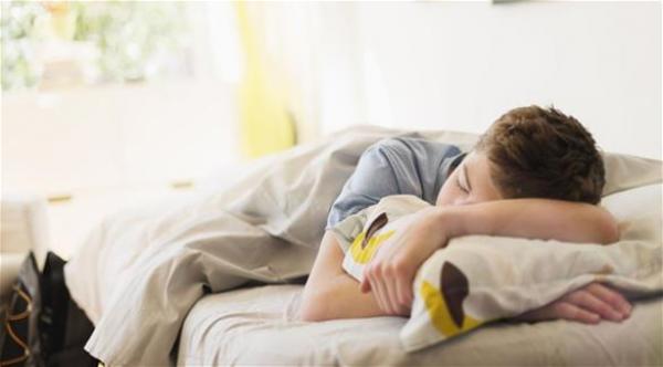 إهمال النظافة الشخصية مؤشر لإدمان المراهقين