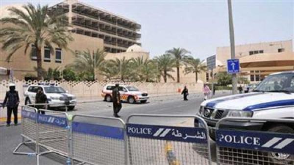 السجن 10 و3 سنوات لمتهمين بالهجوم على مركز للشرطة بالبحرين