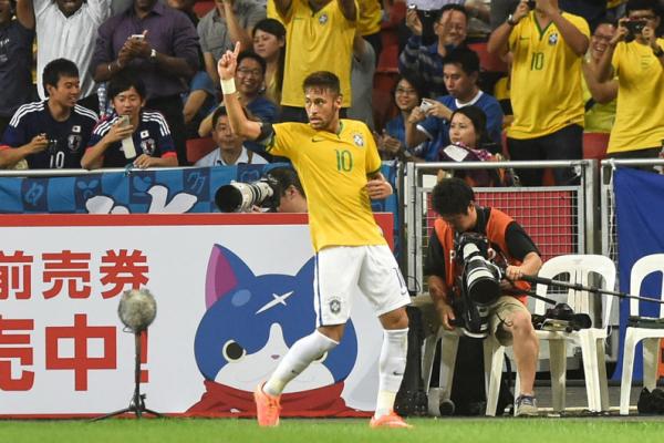 بالفيديو : نيمار يتألق بـ"السوبر هاتريك" أمام اليابان