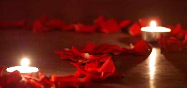 والي مراكش يغلق حمامات "المساج" بعد تحولها إلى فضاءات للدعارة