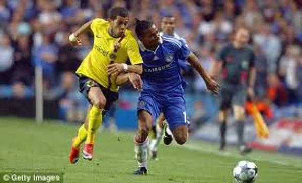 برشلونة لا يتوقع مباراة دفاعية من جانب تشيلسي 