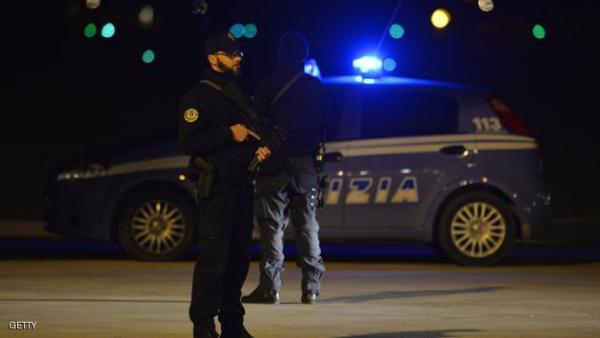 غريب ...العثور على عضو مافيا في مخبأ تحت الأرض وهذا ما عثروا بحوزته !