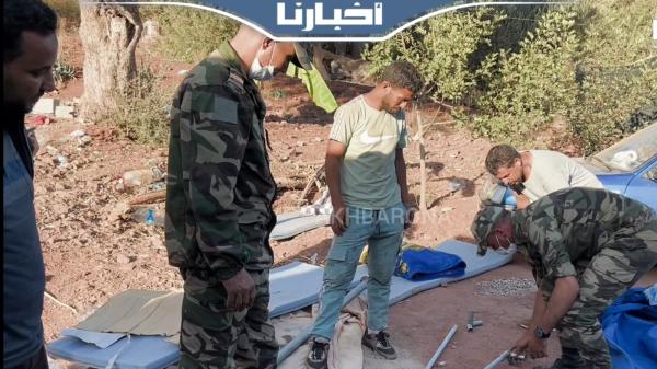 القوات المسلحة الملكية توزع الخيام على المتضررين بأعالي جبال تارودانت