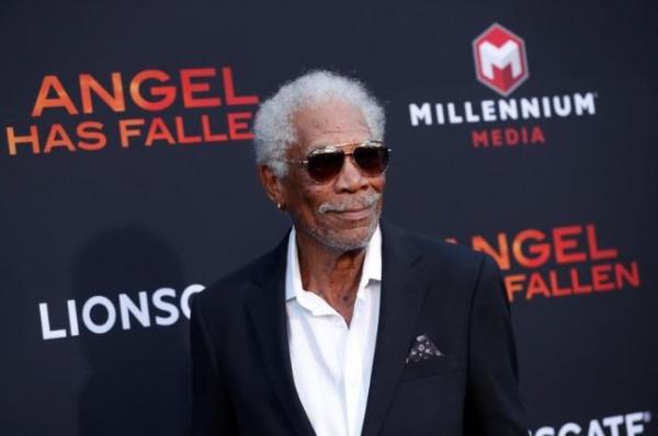 فيلم (أنجيل هاز فولن) يتصدر إيرادات السينما في أمريكا الشمالية