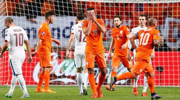 المنتخب التركي يدك شباك نظيره الهولندي بأربعة أهداف لهدفين