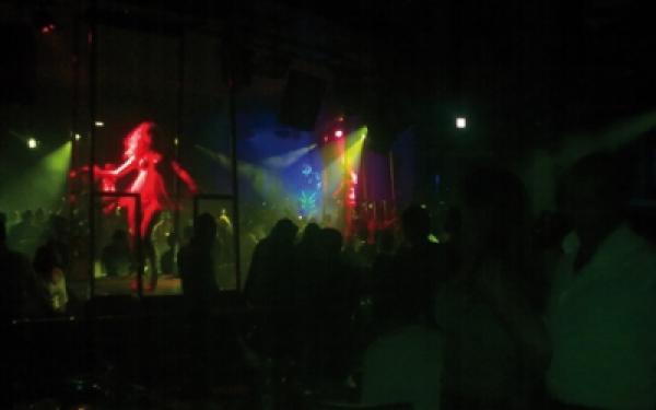 الفريق الاشتراكي يدعو وزير السياحة إلى الاستقالة بسبب «سياحة البغي والفساد» في «مازاغان»